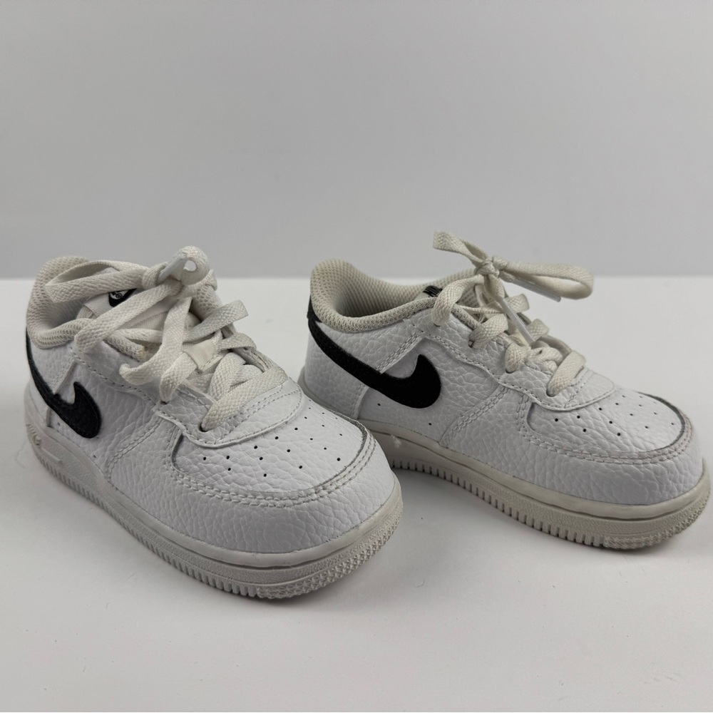 Nike Kids White and Black Sneakers